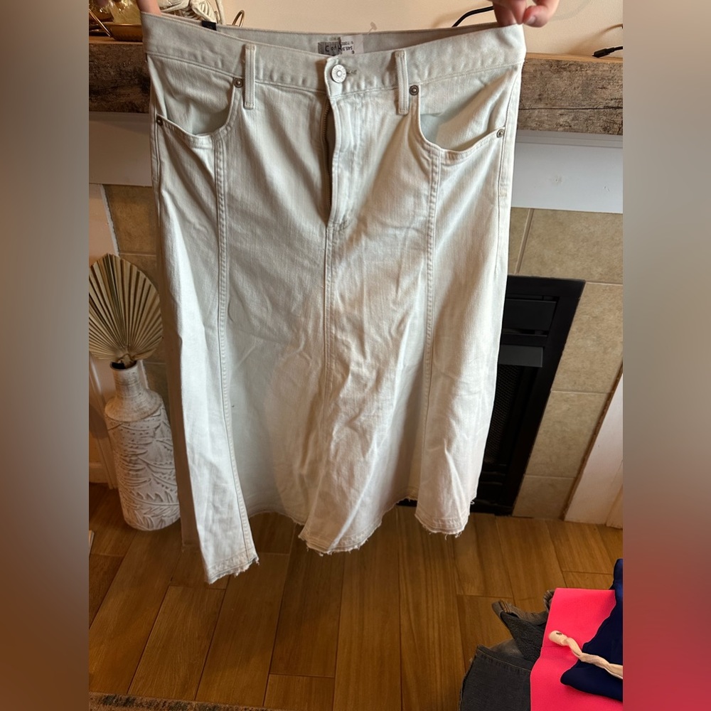 Mid-length asymmetrical Jean skirt